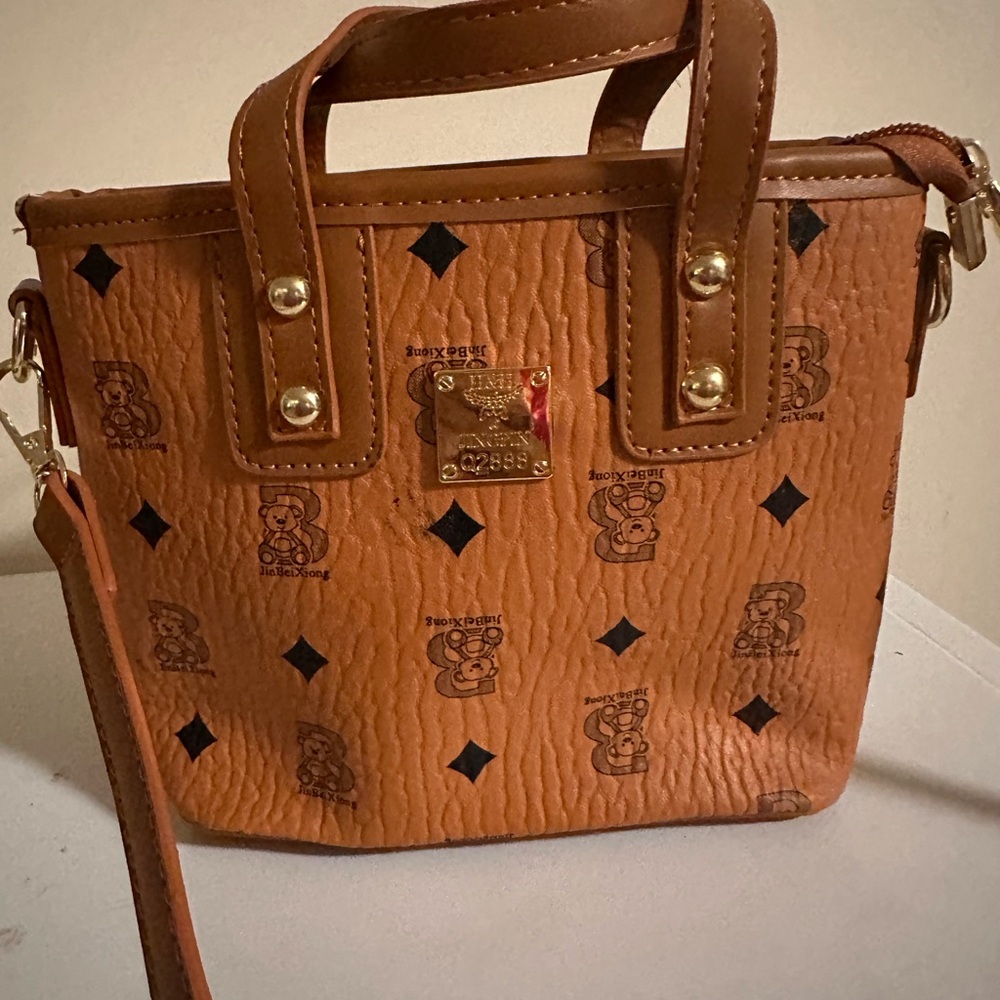 H&H Jingpin Brown Tote Handbag with Gold Accents - Picture 2 of 8